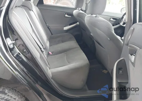 2010 Toyota Prius Iii z USA, uszkodzony, nr VIN JTDKN3DU8A0117142